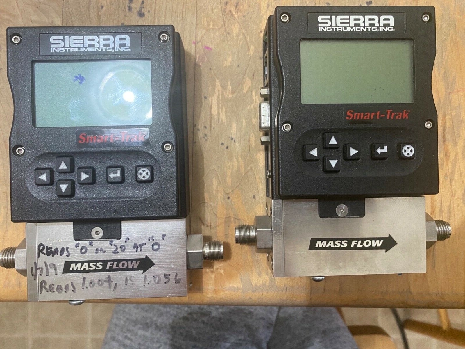 Sierra Instruments Smart Trak Mass Flow Meter M100HDDOV1SV1PV2V1