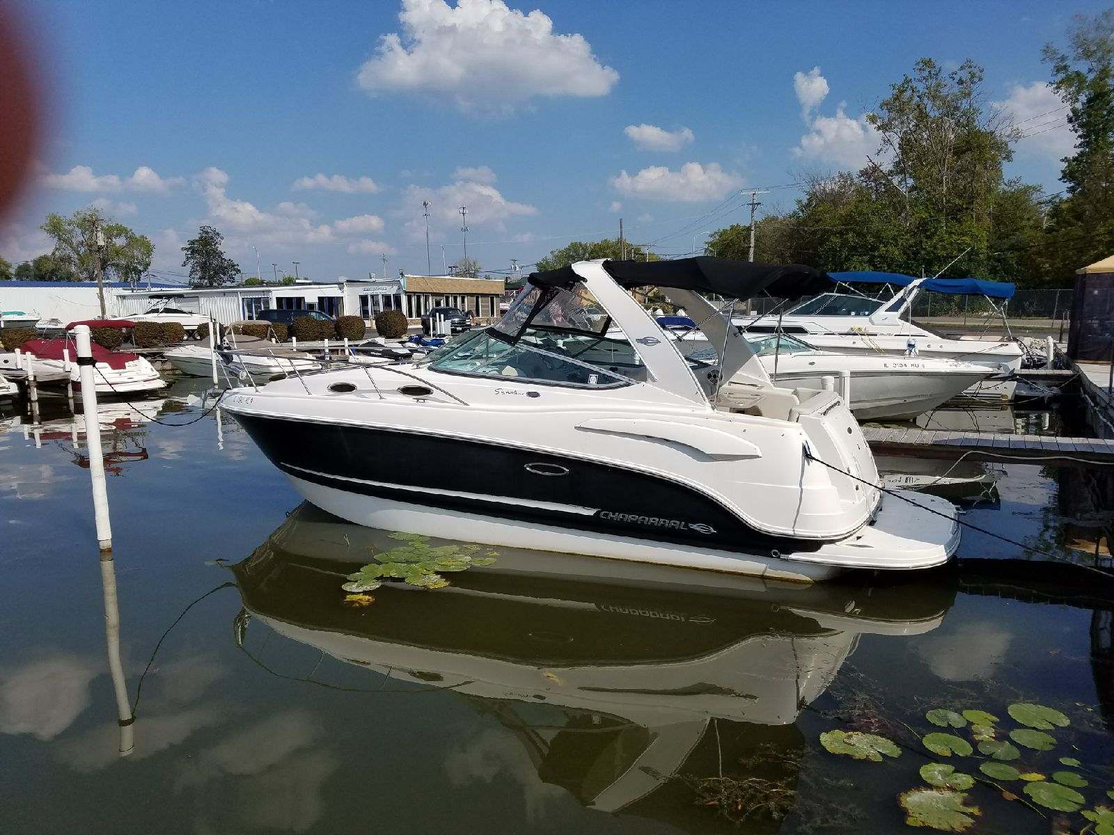 2009 Chaparral 280 Siganture Cruiser 29 Ft