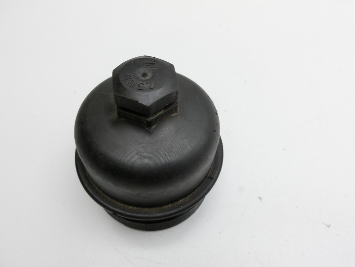 Peugeot Partner Tepee 08-12 HDI 1,6 82KW DV6C Ölfiltergehäuse Ölfilter Gehause Halter Peugeot Partner Tepee 08-12... Vorschau 2