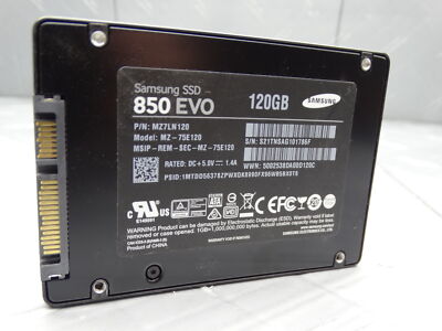 Samgsung 120 GB SATA III 6Gb/s Solid State Drive 850 Evo MZ-75E120