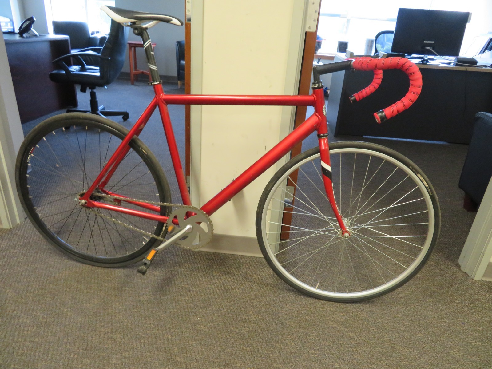 Mongoose single speed Little 500 IU SIZE 23 in Stand Over 31 in