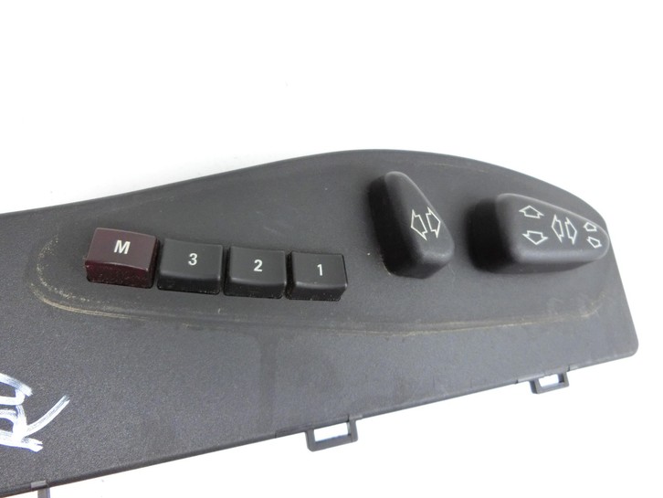 BMW E63 6er 645Ci 03-07 Sitzverstellung Schalter Rechts mit Memory Funktion BMW E63 6er 645Ci 03-07 10.01.2005... Vorschau 2