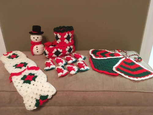 Hand Crocheted Christmas Set