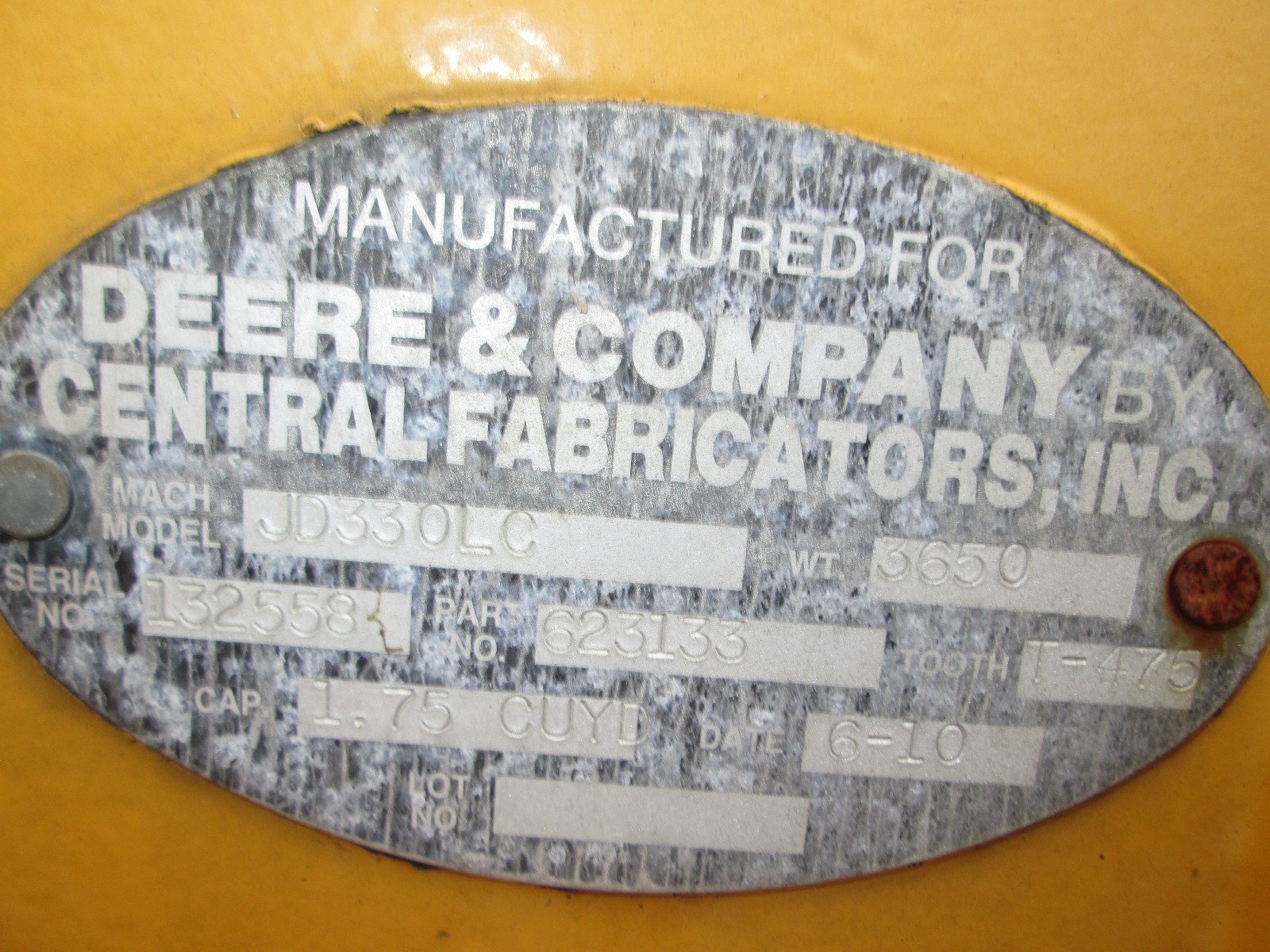 New John Deere Quick Attach Excavator Bucket to Fit 330LC