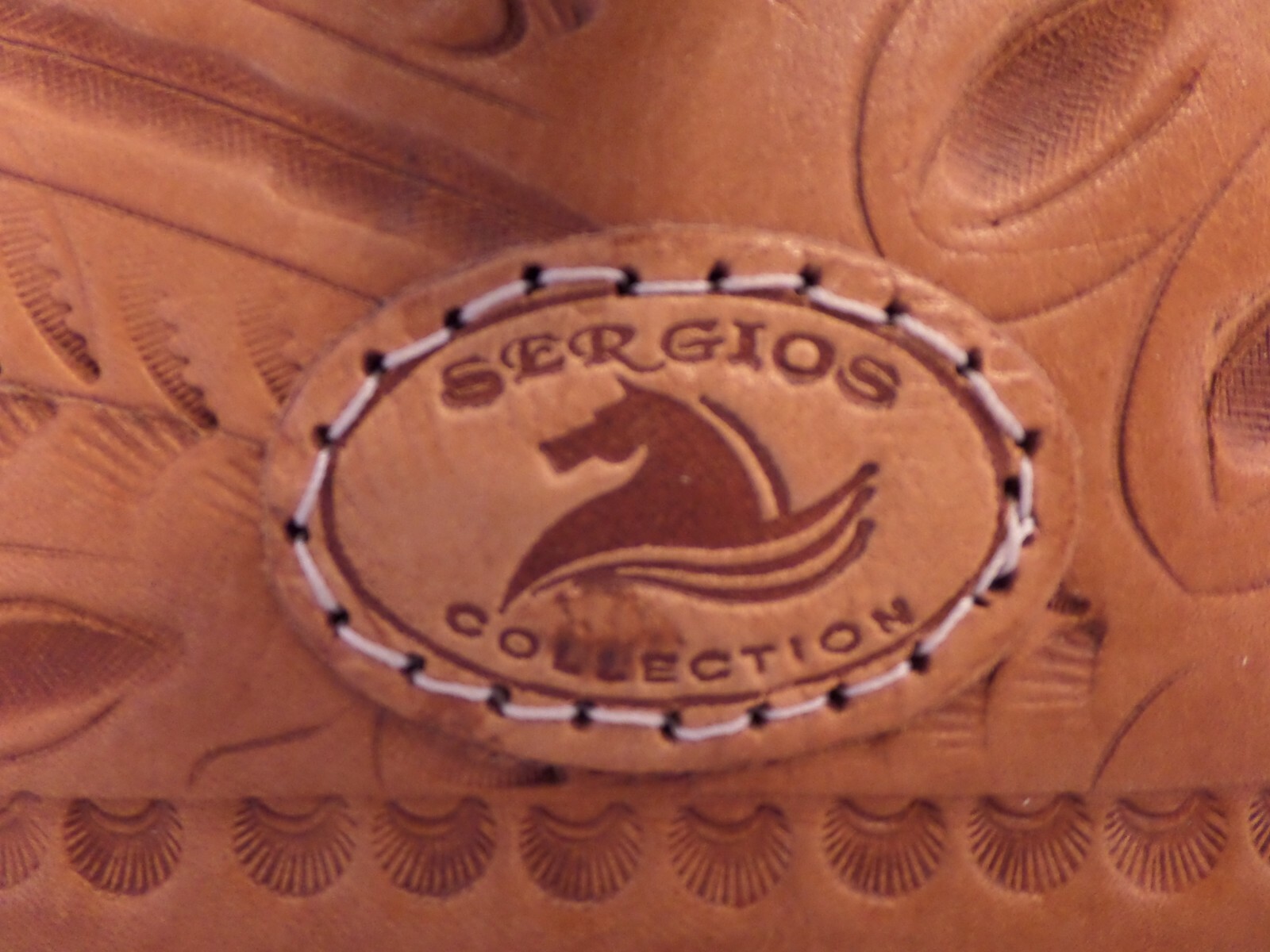 Sergio's Etched Leather Cross Body Small Bucket Purse Adjustable Strap