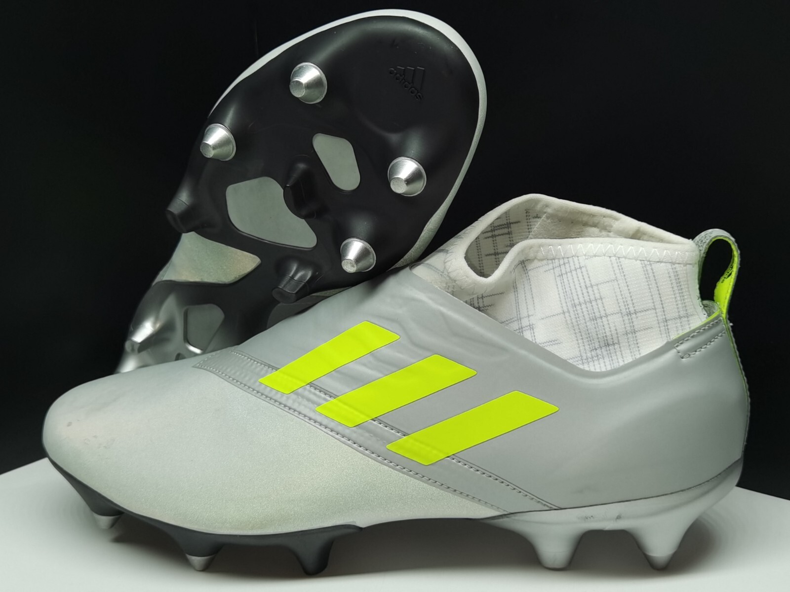 adidas glitch size 9