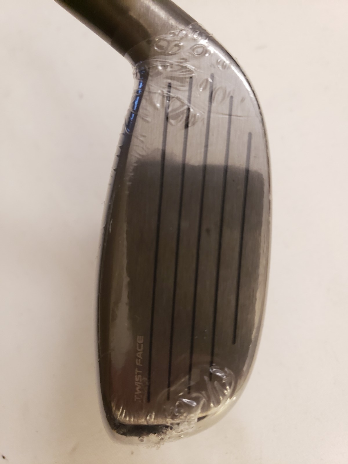 New TaylorMade Qi35 - 3 Hybrid 19* - Ventus HB 7-S - Stiff - RH