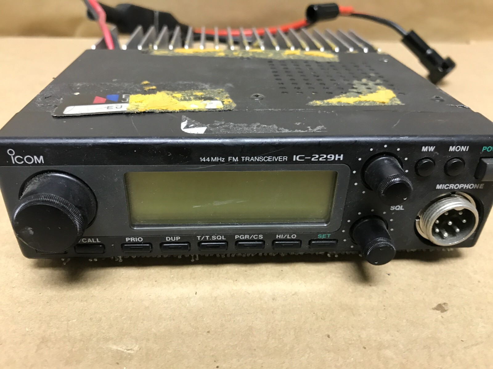 ICOM　IC-208D 　LOW~HI 5W,15W, 50W　現完動 sddefault.jpg