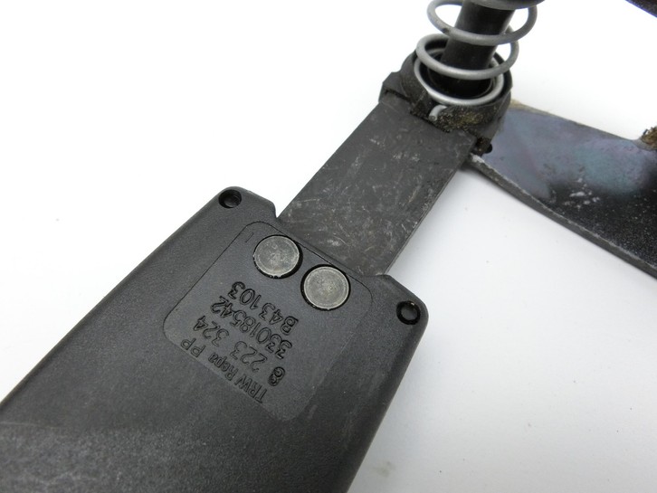 BMW E65 7er 01-05 Gurtschloss Links Hinten BMW E65 7er 01-05 11.09.2003 8223324 33018542 B43103 gebraucht Vorschau 4