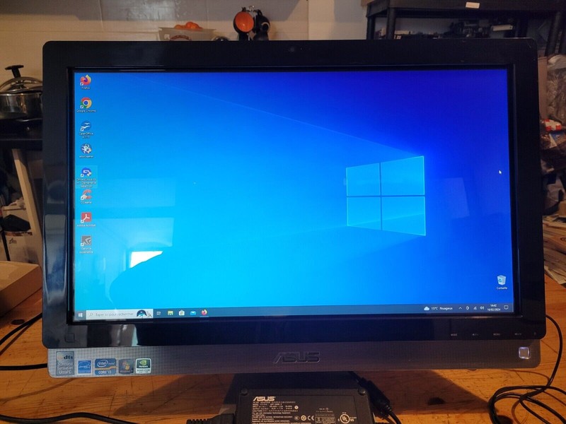Ordinateur Bureau Asus All-In-One Pc Et2410ints C-7152 Hdd 1t Ram 4 Go I3 Win 10