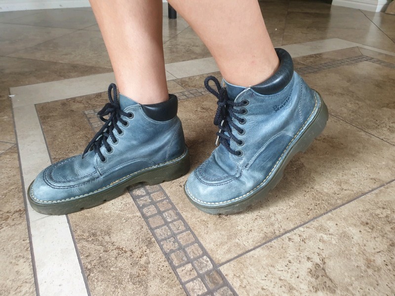 Vintage Dr. Martens blue leather boots size 6 UK | Women's Shoes | Gumtree Australia Gold Coast City - Highland Park | 1270041865