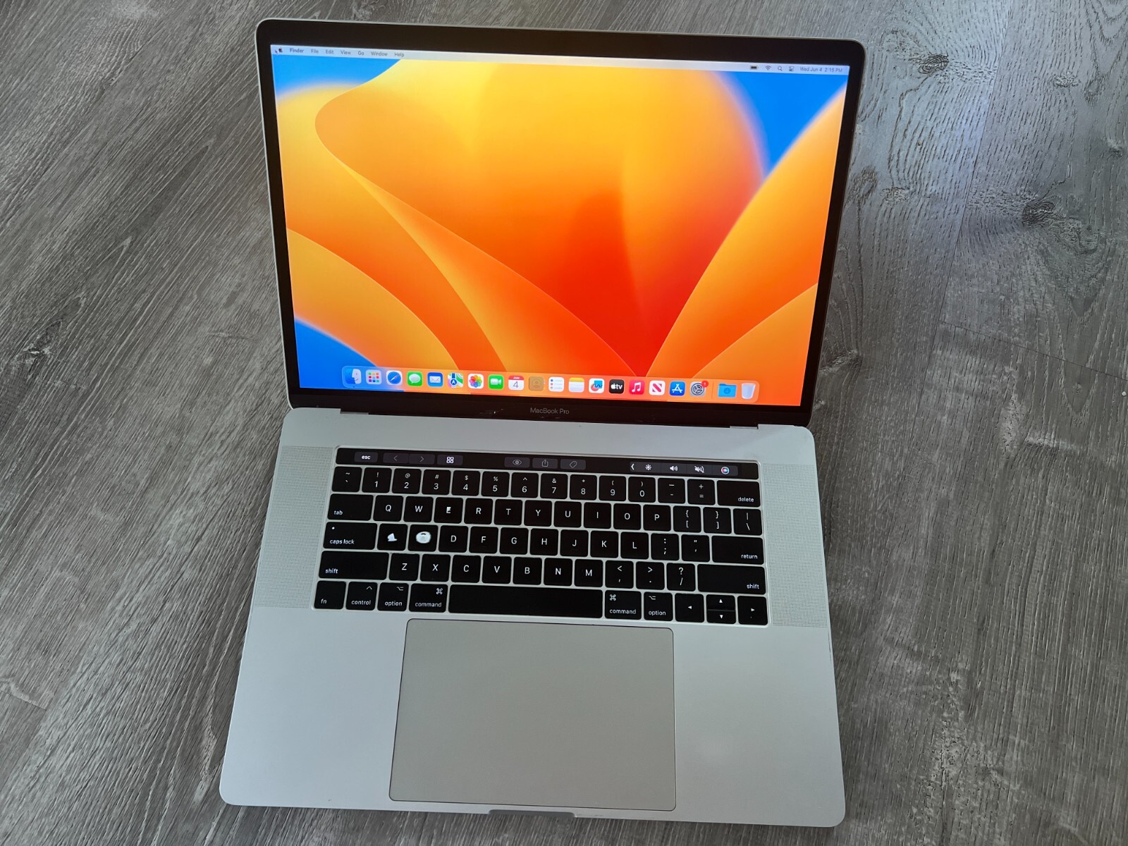 MacBook本体 MacBook Pro 15-inch 2017 i7 16GB 500GB Apple MacBook Pro 15 in 2017 Space Gray/Intel Core i7 2.90