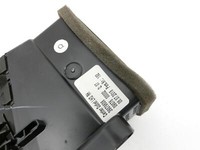 Opel Astra K 15-19 Luftdusche Luftdüse Rechts Mitte Opel Astra K 15-19 25.10.2018 39079606 gebraucht Vorschau 4