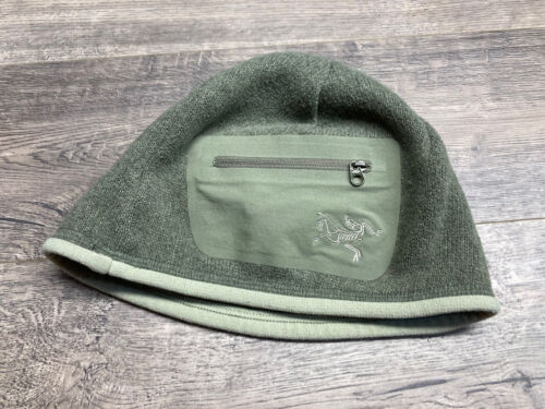 Arc'teryx Polartec Zip Pocket Bird Fleece Beanie Hat Green Arc'teryx Polartec Zip Pocket Bird Fleece Beanie Hat Green