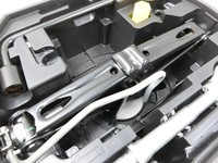 Peugeot 3008 I 0U 13-16 Wagenheber und Werkzeug Peugeot 3008 I 0U 13-16 02.01.2012 673695 gebraucht Vorschau 4