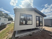 Static Caravan/ Twin unit Brand new Willerby Boston Lodge 40x20 2bed Resi spec