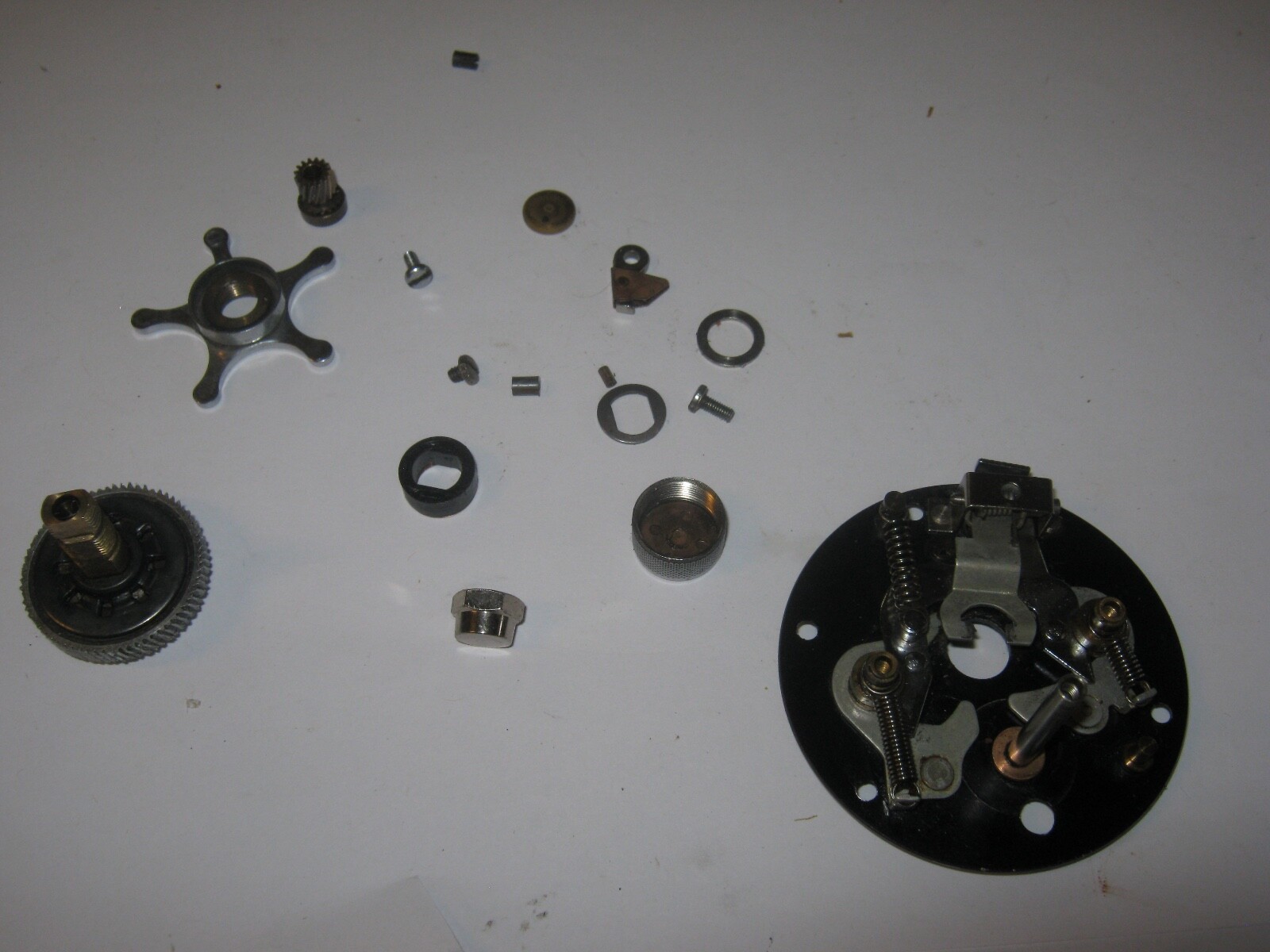 Abu Garcia Ambassadeur Reel Parts 5000 5500C ? SILVER BLACKのeBay公認海外