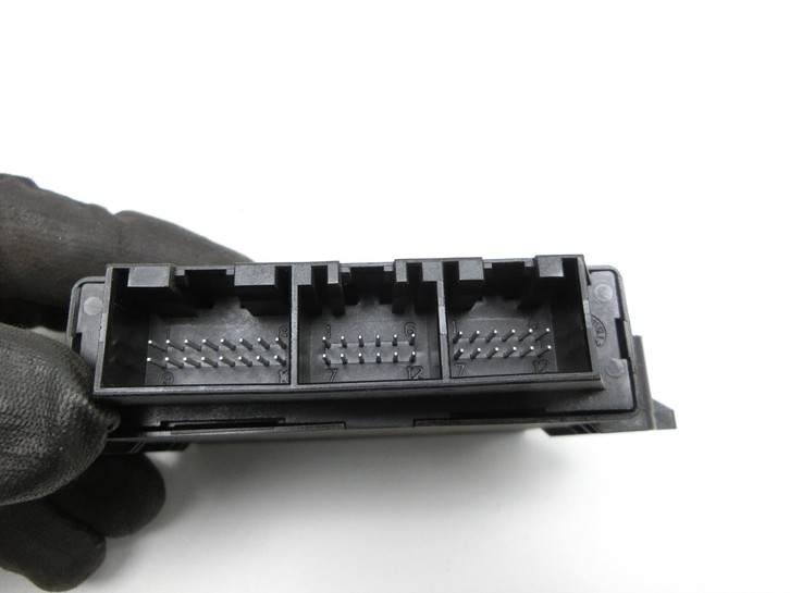Ford Focus III 3 14-18 Steuergerät ECU Modul Aktive Einparkhilfe PDC Ford Focus III 3 14-18 30.09.2016... Vorschau 3