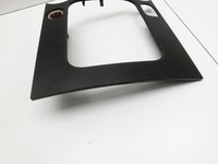 VW Touareg 7L 06-10 Blende Einbaurahmen für Mittelkonsole VW Touareg 7L 06-10 18.05.2007 7L6863916ER gebraucht Vorschau 2