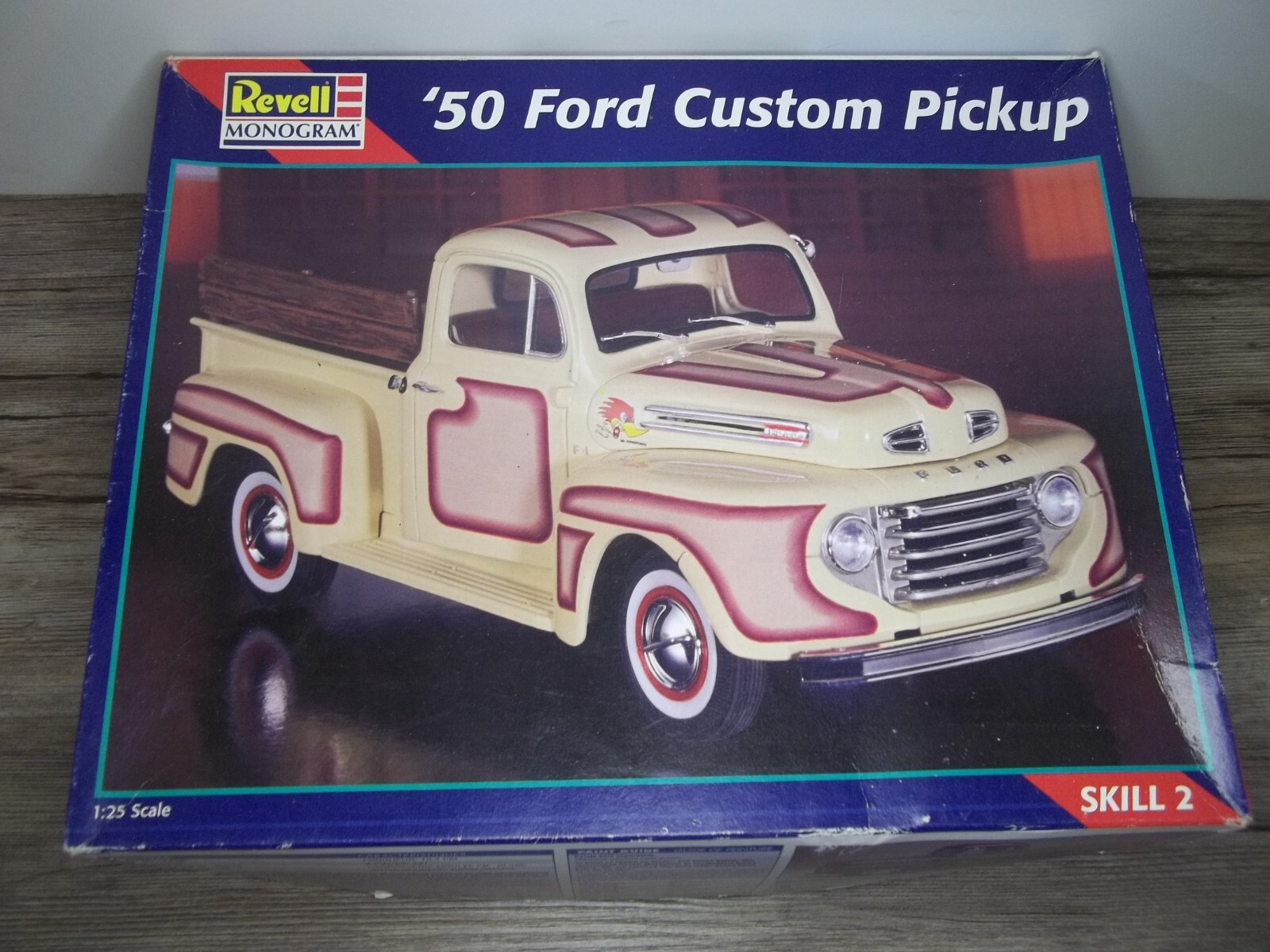 1/24 プラモデル ford アメ車 revell monogram 1/24 プラモデル ford アメ車 revell monogram