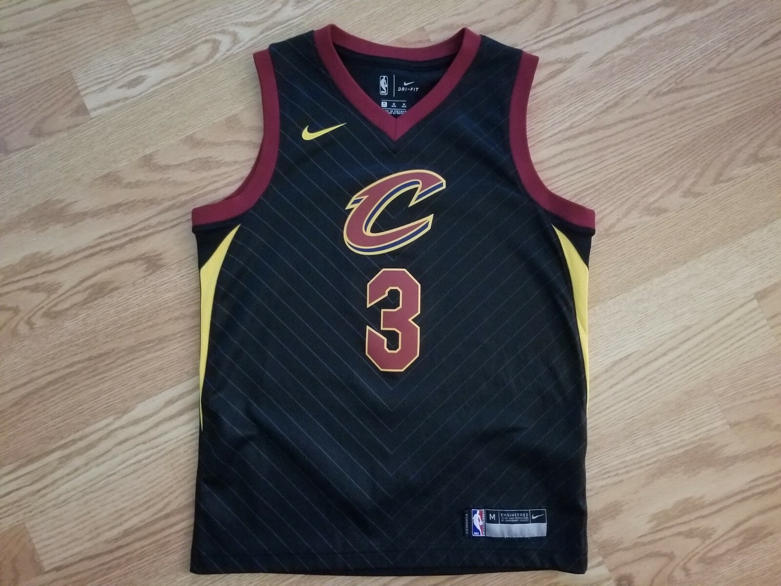 バスケットボール NIKE - NBA Cleveland CAVS #3 Isaiah Thomas s-l400.jpg