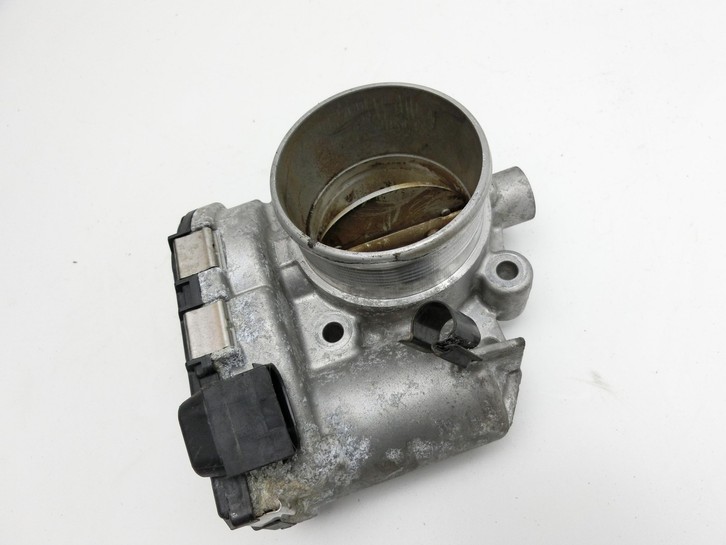 Volvo V60 I 155 10-13 1,6 84KW D5244T11 Drosselklappe Drosselklappenstutzen Volvo V60 I 155 10-13 29.09.2014... Vorschau 3