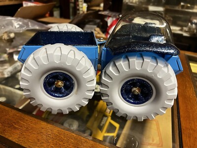 nice Vintage 1970 Tonka Crater Crawler #2546 super clean pressed steel toy