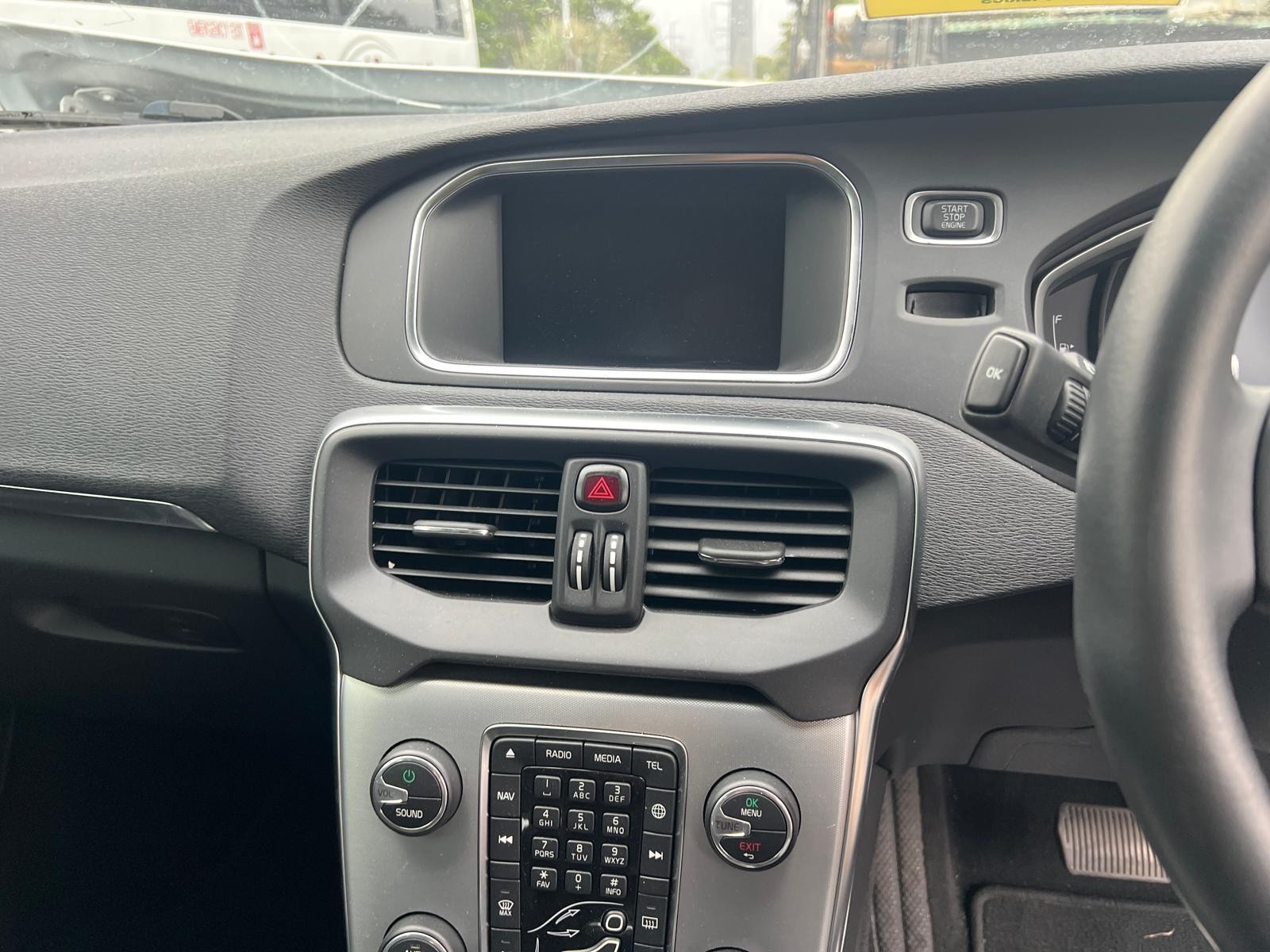 VOLVO S40 M SERIES 02/2013-2019 LEFT FRONT DOOR TRIM LEATHER 39815592 - thumbnail 10