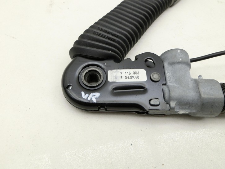 BMW F01 F04 7er AH7 08-12 Stufenheck Gurtstraffer Beifahrer Rechts Vorne BMW F01 F04 7er AH7 08-12 01.06.2011... Vorschau 2