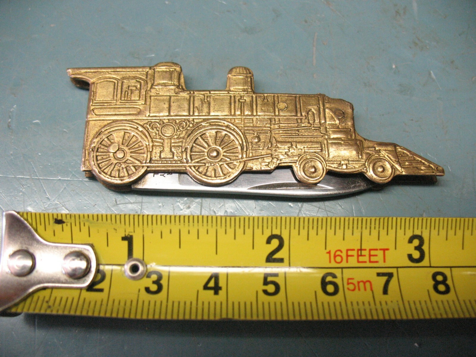 TAYLOR CUTLERY SURGICAL 1982 LOCOMOTIVE POCKET KNIFE VINTAGE TAYLOR CUTLERY SURGICAL 1982 LOCOMOTIVE POCKET KNIFE VINTAGE