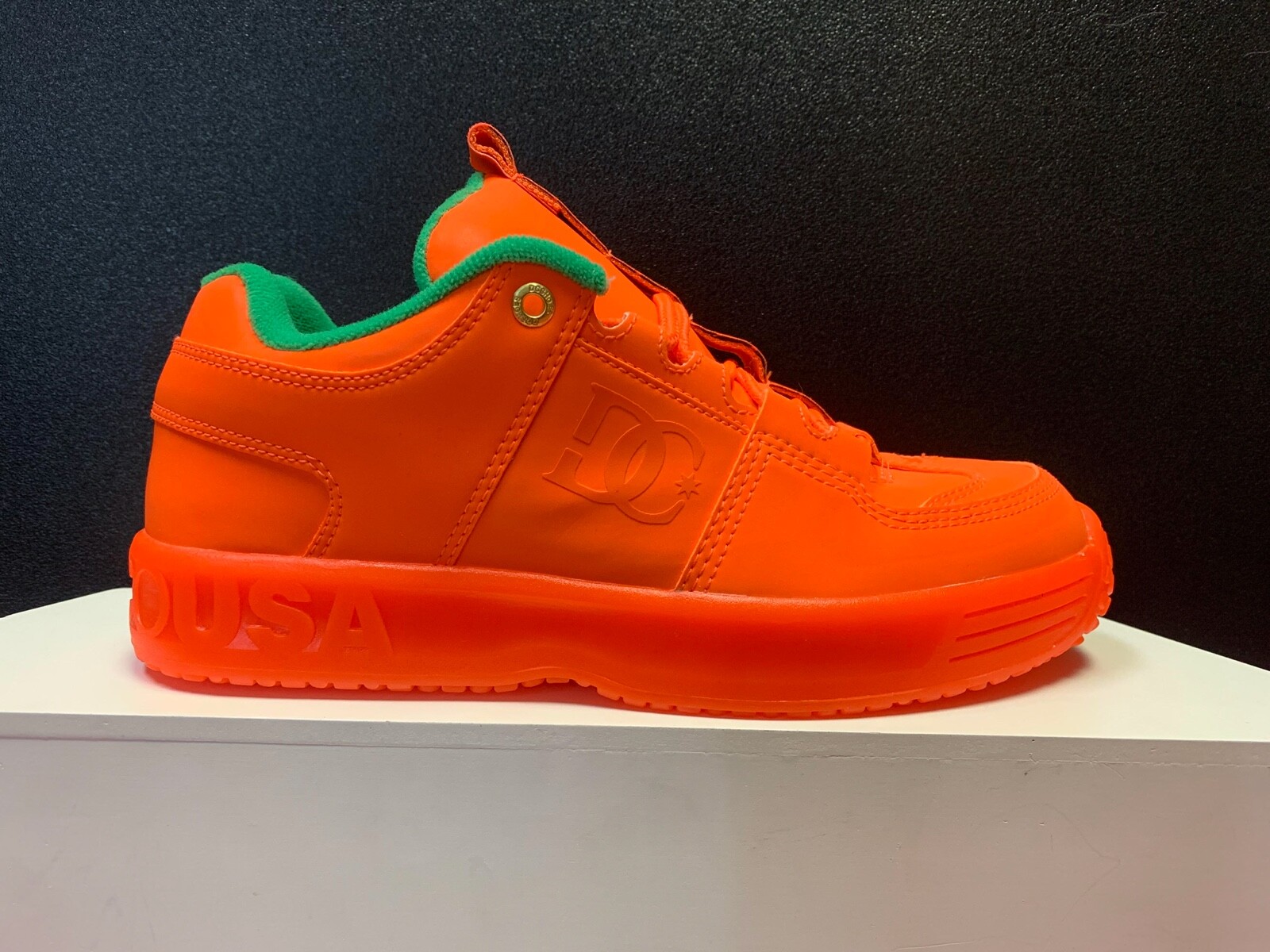 DC LYNX OG X CARROTS LIMITED EDITION SKATEBOARDING SHOE: купить с доставкой  из США, цена 18 290 руб - (185274568438)