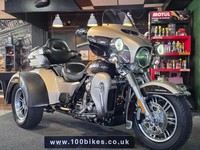 2019 HARLEY-DAVIDSON TRIGLIDE FLHTCUTG 1745cc TRIKE 2,250 MILE'S 