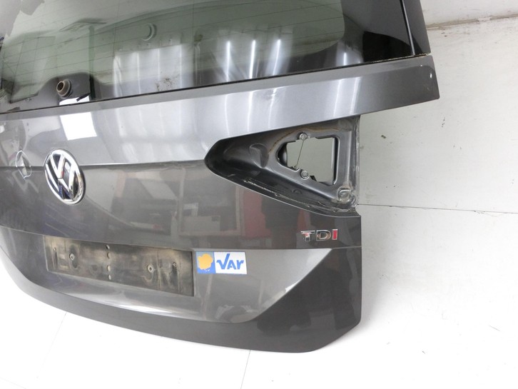 VW Touran II 5T 15-24 Heckklappe Kofferraumdeckel LD7R VW Touran II 5T 15-24 14.12.2015 5TA827025Q gebraucht Bild 5