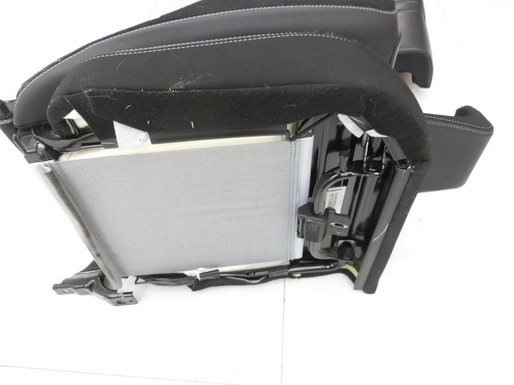 Peugeot 2008 CU 16-19 Sitzbezug Sitzpolster Rechts für Rücksitzbank Hinten Peugeot 2008 CU 16-19 30.08.2017... Vorschau 5