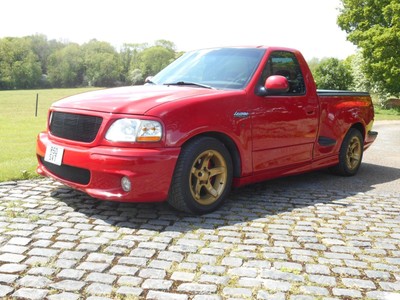 1999 Ford F150 LIGHTNING SUPERCHARGED PICKUP Petrol