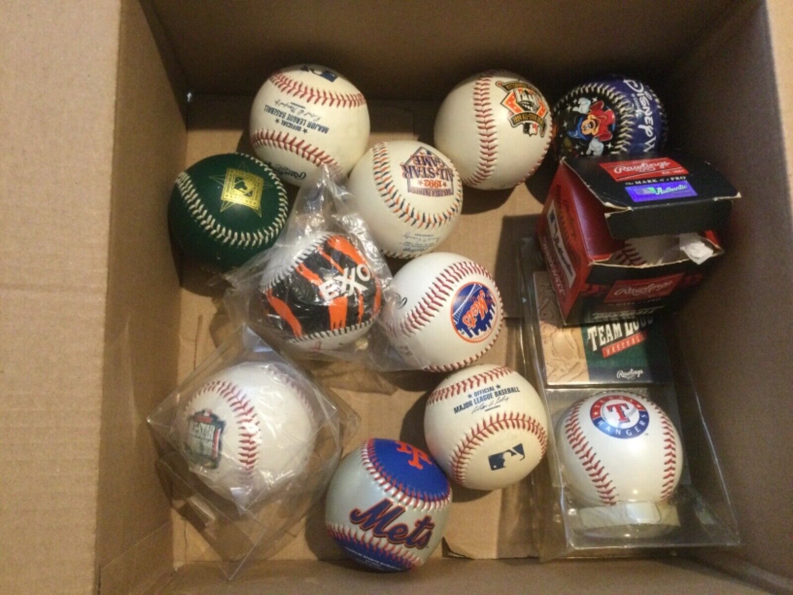 Lot of 12 