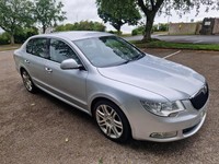 2011 Skoda Superb 2.0 TDI CR 170 Elegance 5dr HATCHBACK Diesel Manual