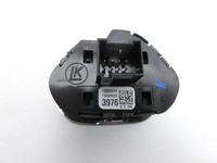 Opel Adam M13 13-19 Warnblinkschalter Schalter Opel Adam M13 13-19 23.03.2015 13476060 10093605 13383975 gebraucht Vorschau 4