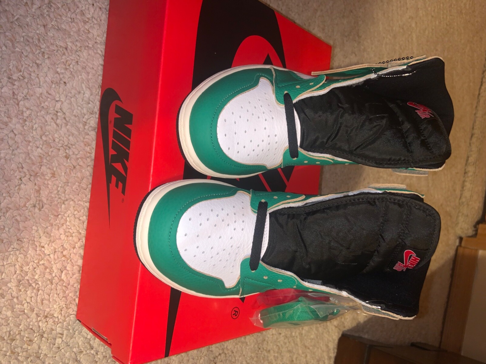 Air Jordan 1 High OG “Lucky Green” DB4612-300 - Sneakers Shop