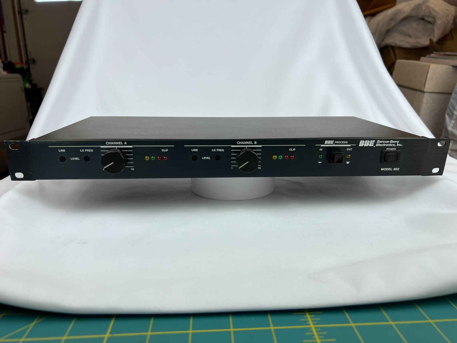 ギター BBE UNIMAX/SONIC MAXIMIZER MODEL 401 BBE Unimax Sonic Maximizer Model 401 Effects (untested but