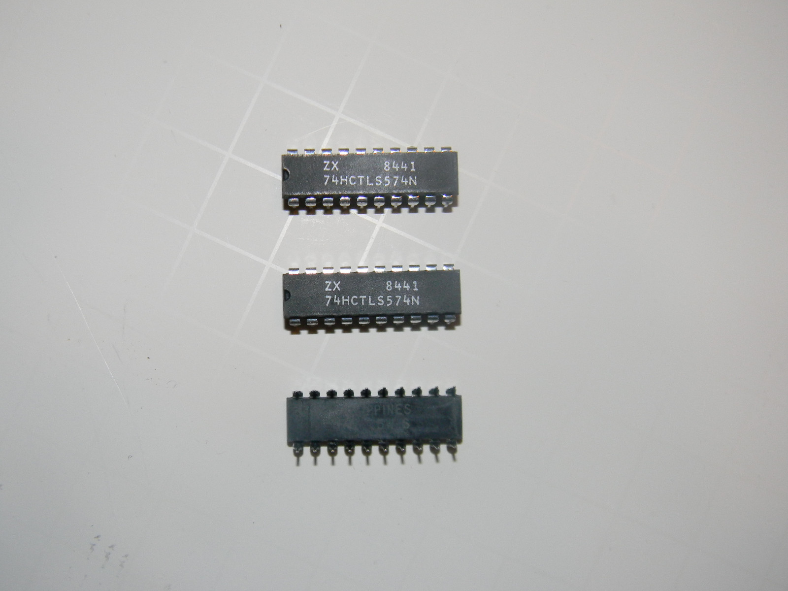 Zytrex 74HCTLS574 , DIP 20 , NOS ( 5 Piece ). | eBay