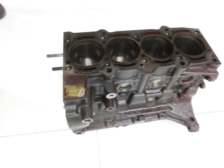 Opel Combo D X12 11-18 1,4 70KW LJA Motorblock für Motor Opel Combo D X12 11-18 09.04.2018 gebraucht Vorschau 5