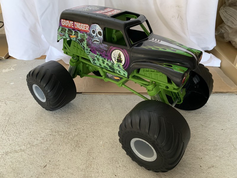 hot wheels grave digger original
