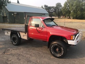 Toyota hilux 1984