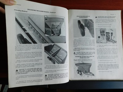 John Deere - 210 310 Auger Wagons - Operator's Manual OM-GA10136
