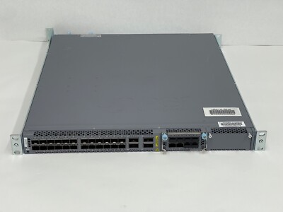 Juniper EX4600-40F-AFI-T.  24x SFP+/SFP Ports. 4x QSFP+ Ports w/ 1x EX4600-EM-8F
