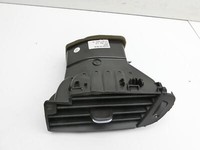 Opel Astra K 15-21 Luftdusche Luftdüse Rechts Aussen Opel Astra K 15-21 19.02.2016 13406751 gebraucht Vorschau 2