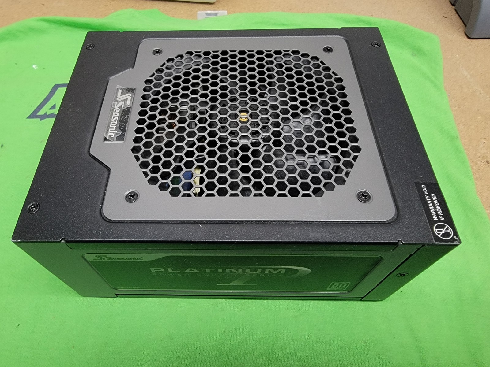 SeaSonic SS-1000XP 24 Pin 1000W ATX Desktop Power Supply