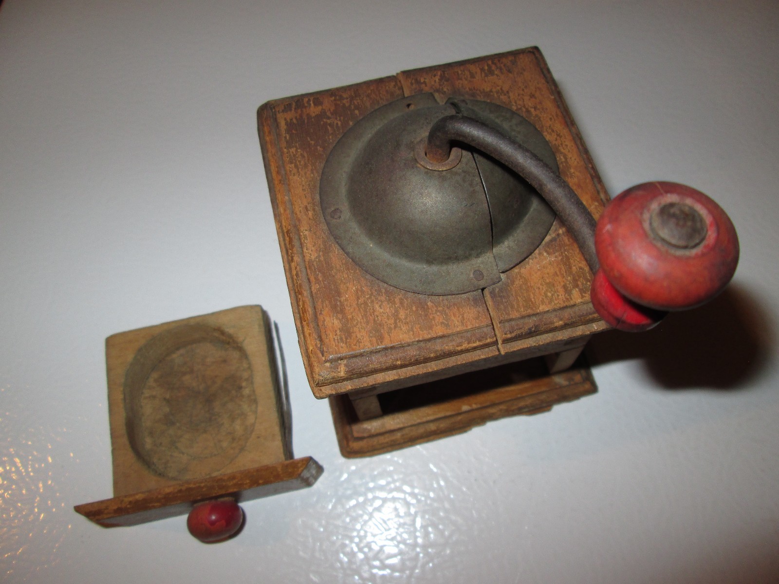 Antique Salesman Sample Children's Toy Coffee Grinder