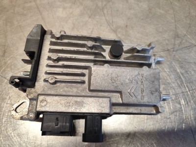 BOITIER START AND STOP PEUGEOT 308 II SW T9 1.2i PURETECH T92 9810858380